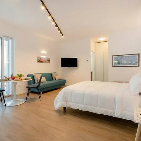 San Francesco Modern Loft With Private Parking Apartment